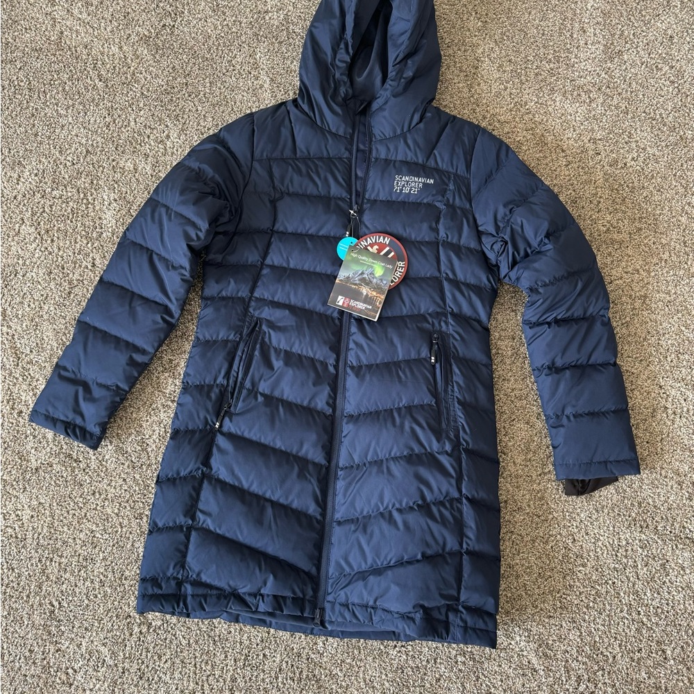Scandinavian North Explorer Women’s Down Coat - Size Medium - Navy Blue